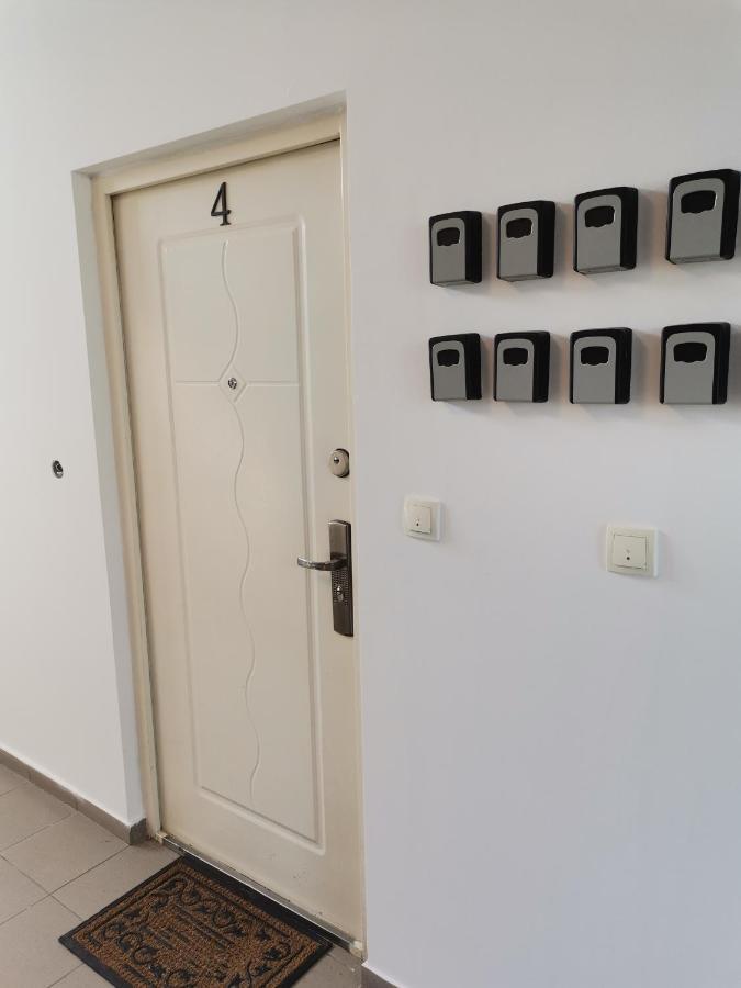 Airport Apartments Beograd Ngoại thất bức ảnh