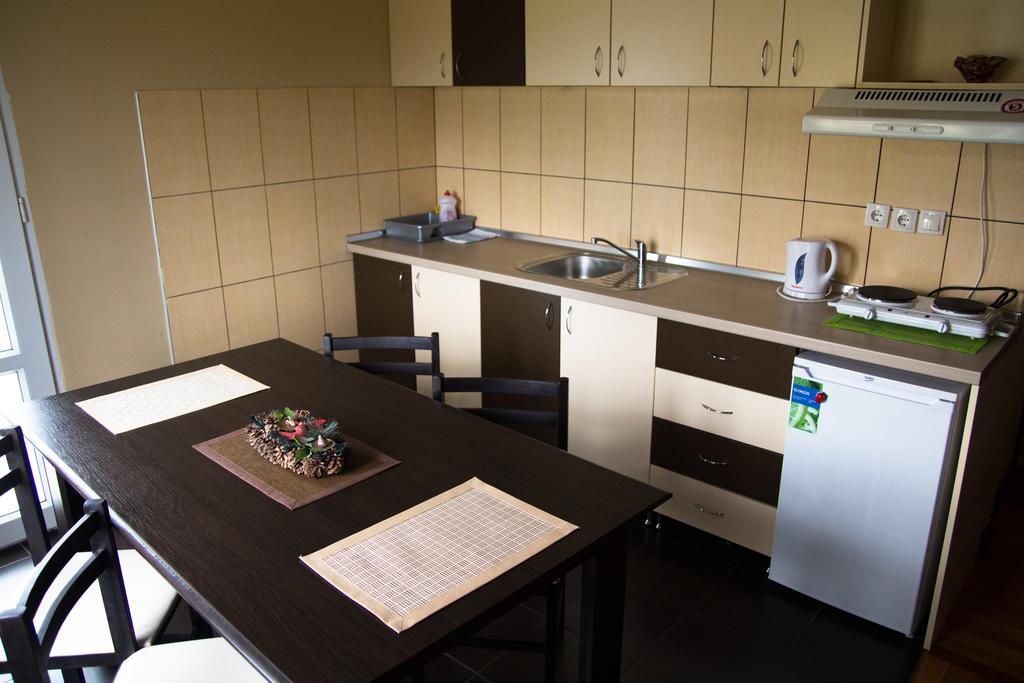 Airport Apartments Beograd Ngoại thất bức ảnh
