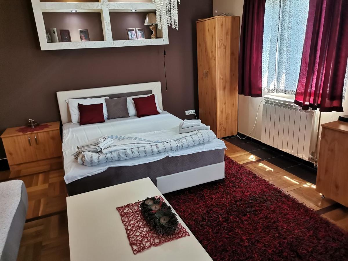 Airport Apartments Beograd Ngoại thất bức ảnh